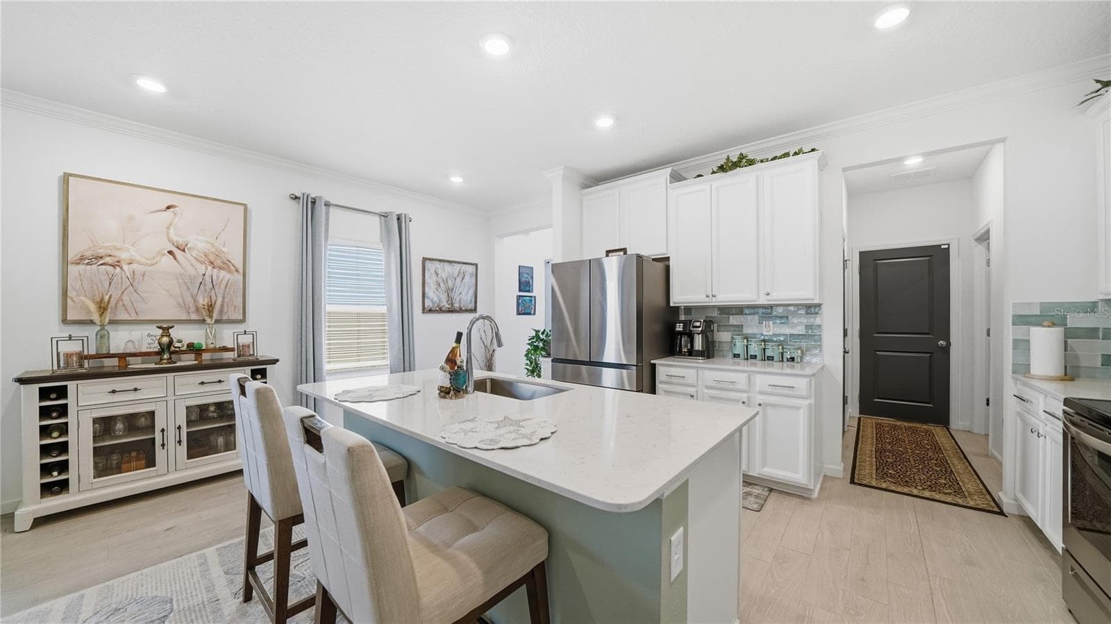 367 LAKE SINCLAIR STREET — photo 12 of 81