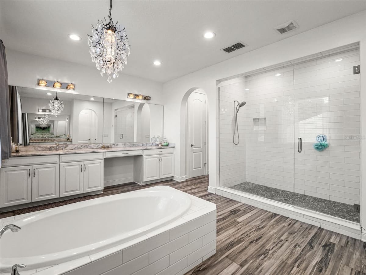1290 ARDEN OAKS DRIVE — photo 37 of 68