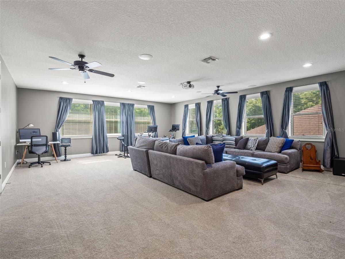 1290 ARDEN OAKS DRIVE — photo 45 of 68