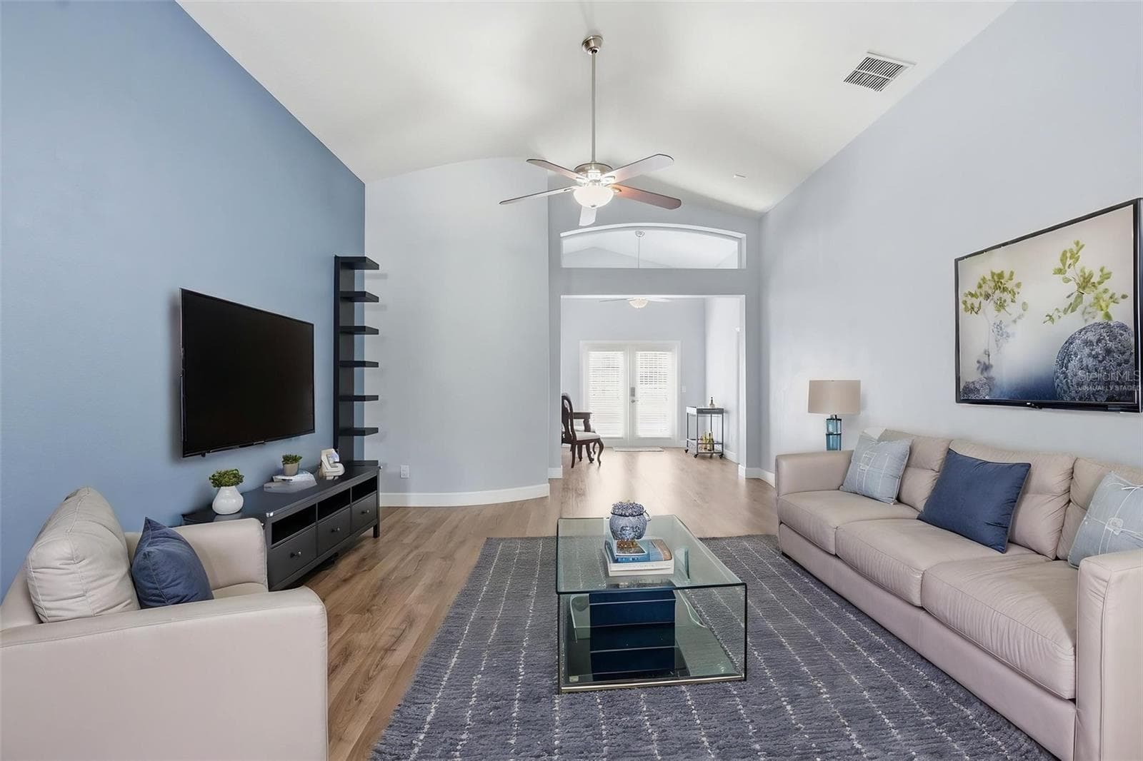 355 VENTURA DRIVE — photo 5 of 32