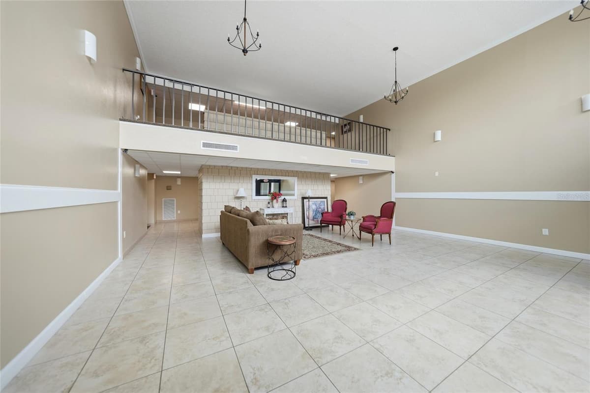 2300 AARON STREET — photo 38 of 42