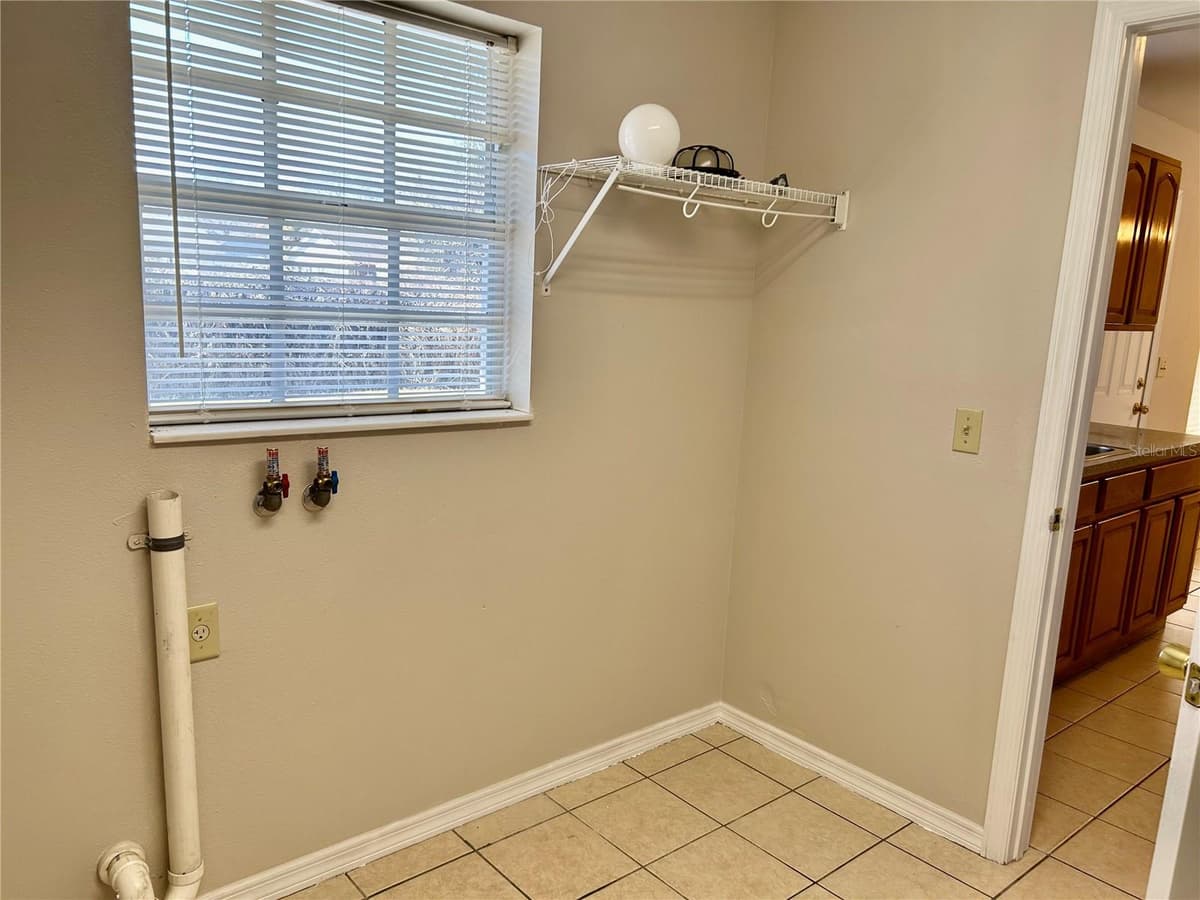 3456 ELM STREET — photo 19 of 30