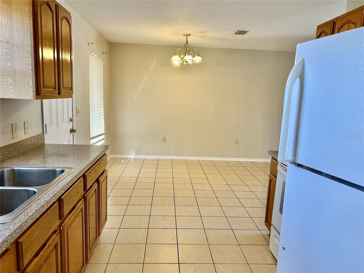 3456 ELM STREET — photo 17 of 30
