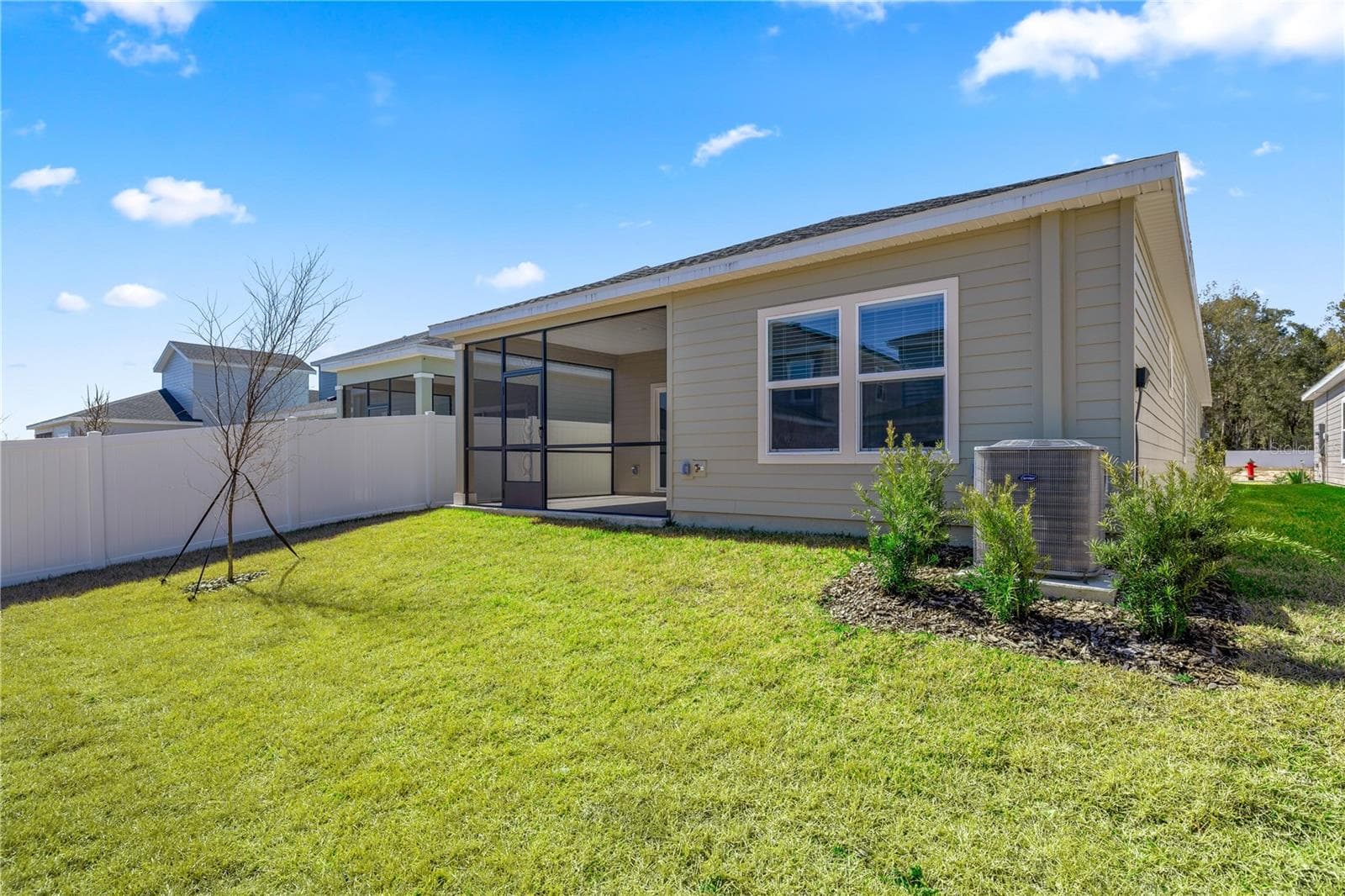 8780 67TH CIRCLE — photo 4 of 5