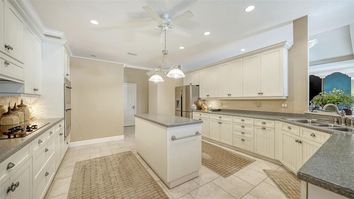 756 VANDERBILT DRIVE — photo 25 of 80