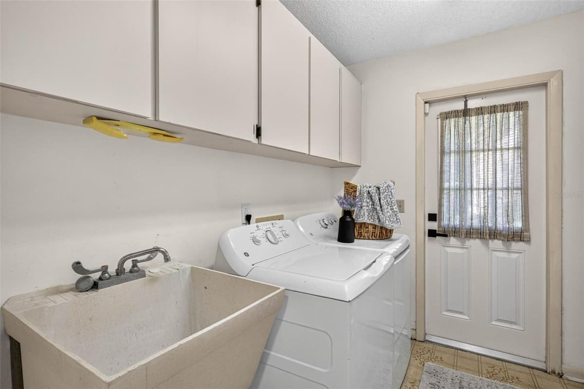 11004 THERESA ARBOR DRIVE — photo 69 of 95