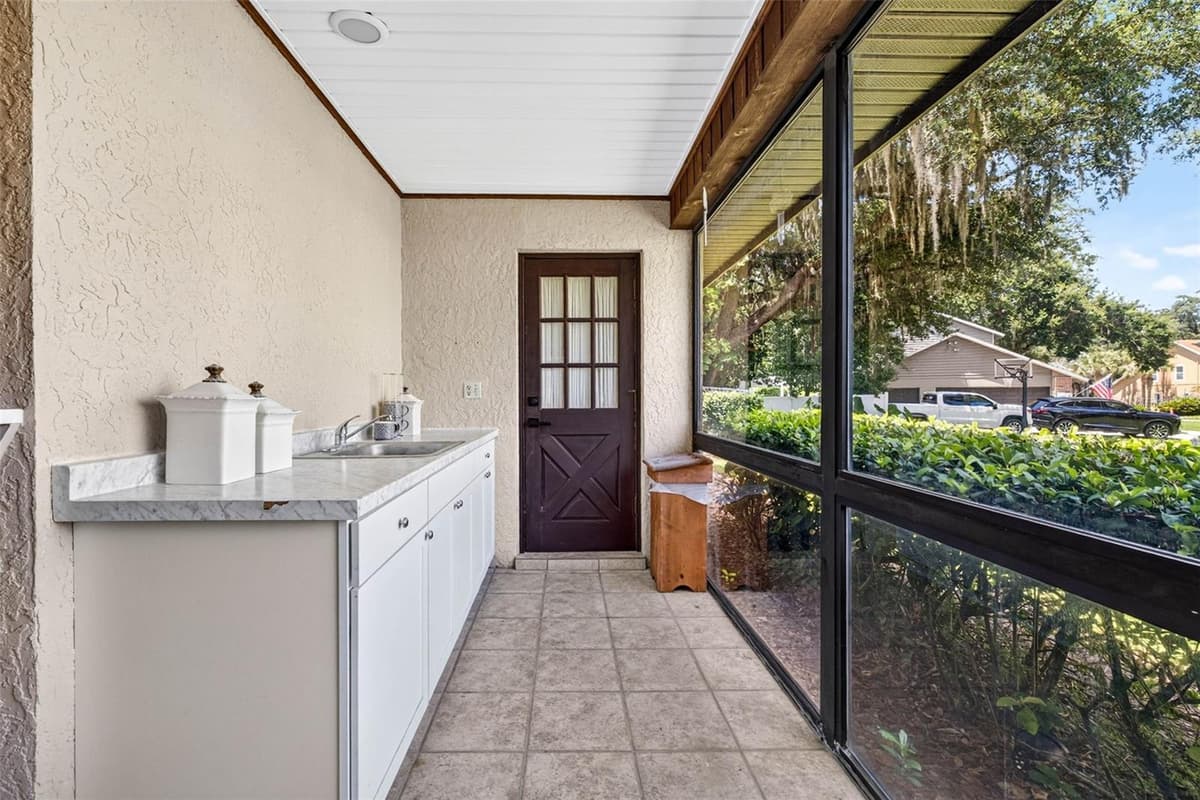 11004 THERESA ARBOR DRIVE — photo 75 of 95
