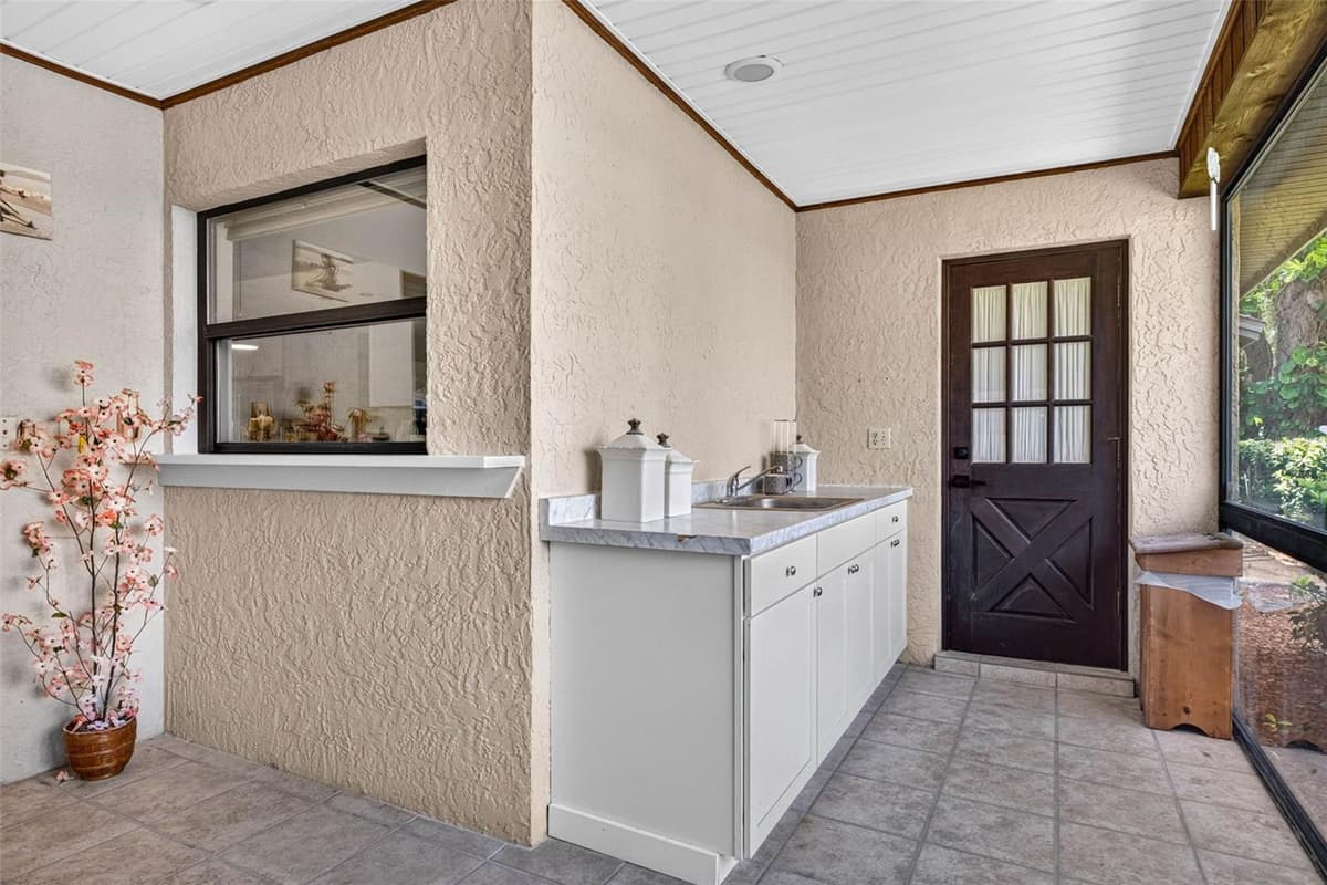 11004 THERESA ARBOR DRIVE — photo 74 of 95