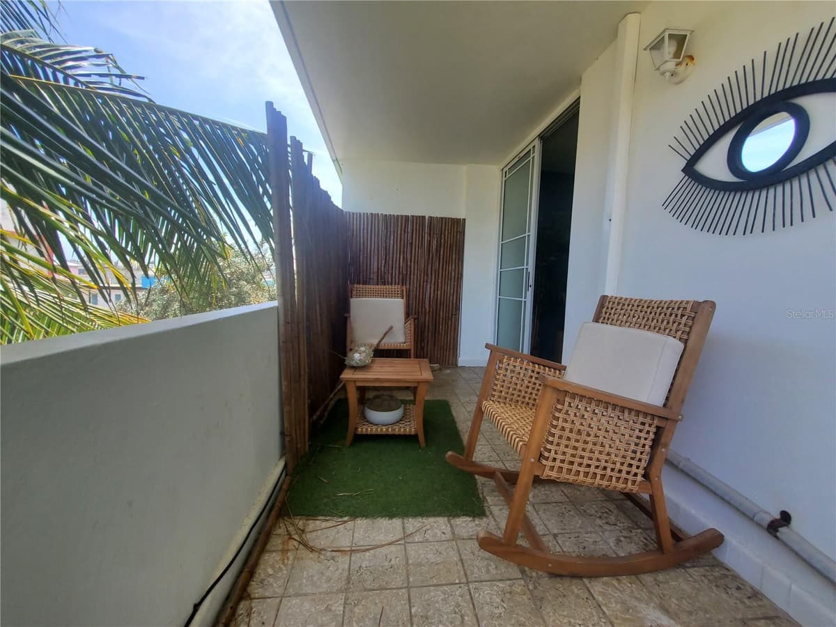 10 CALLE COVALLE GANDIA STREET — photo 6 of 28