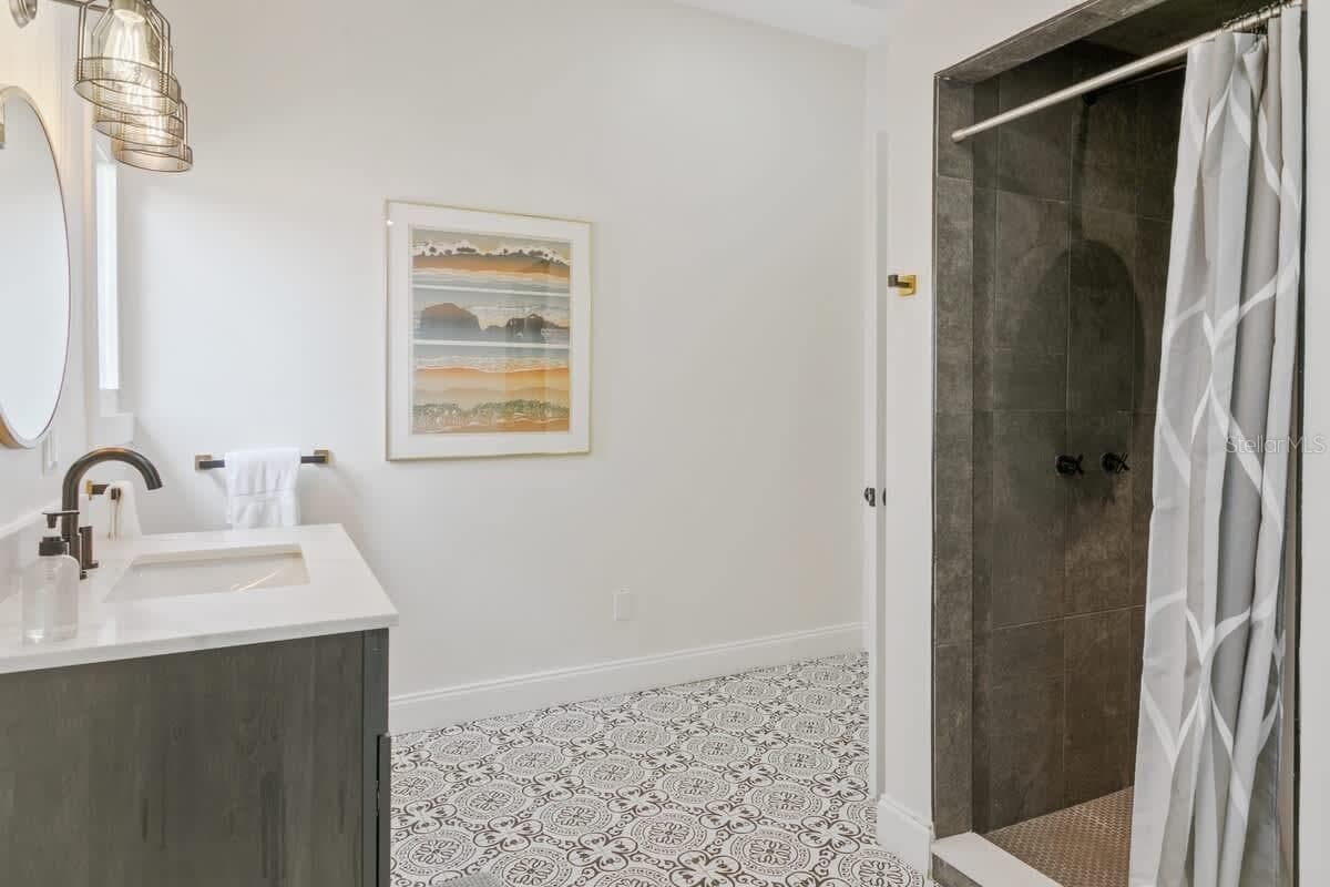 218 SAN MARCO AVENUE — photo 18 of 33