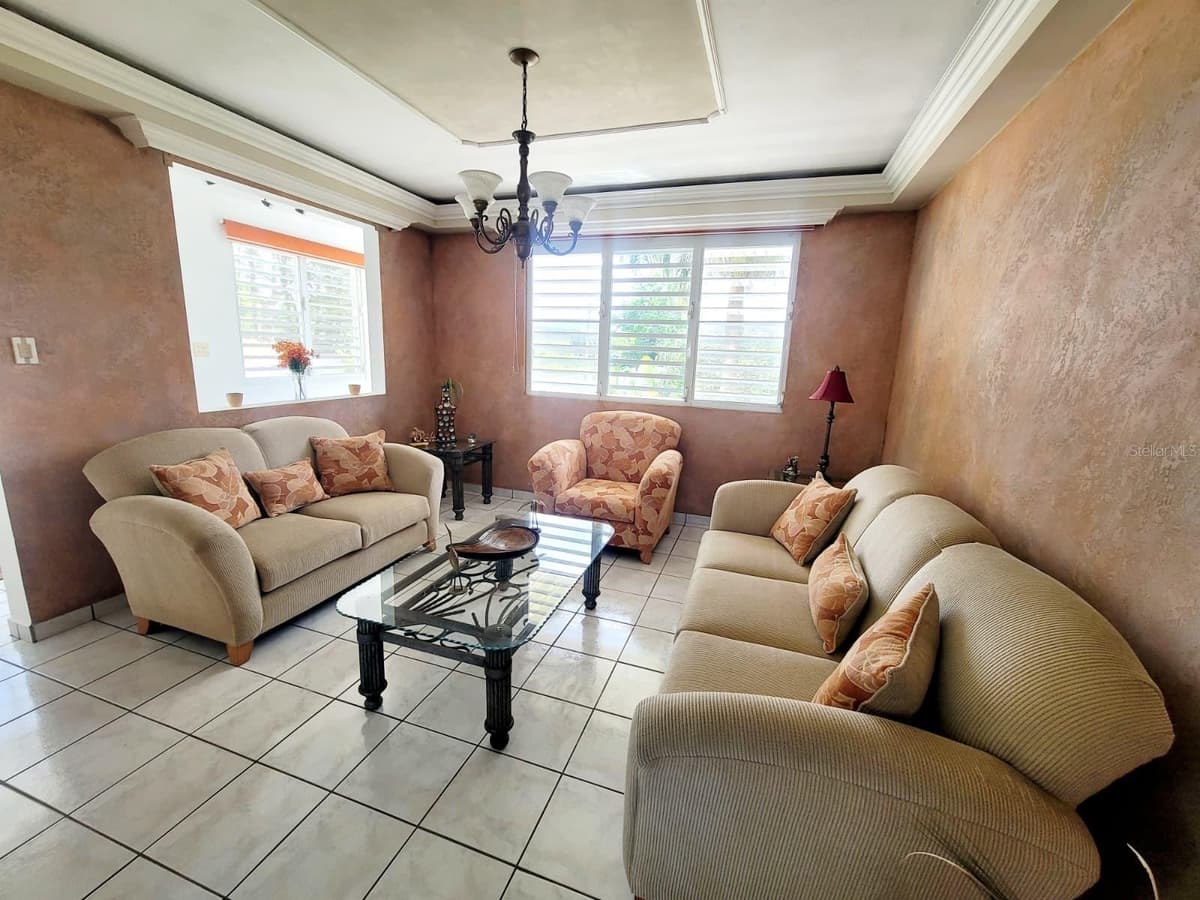8C CLAVEL ST. — photo 24 of 24