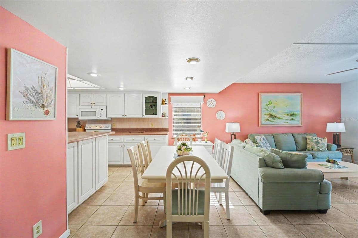 5200 OCEAN BEACH BOULEVARD — photo 12 of 32