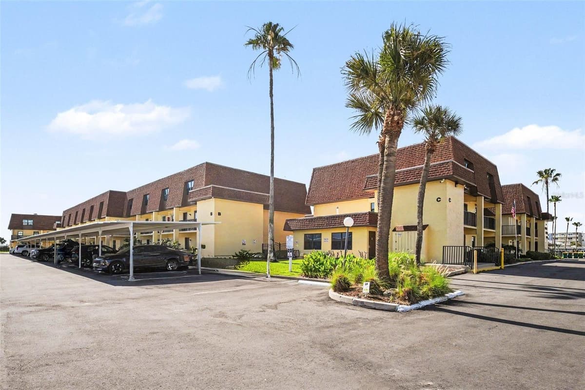 5200 OCEAN BEACH BOULEVARD — photo 1 of 32