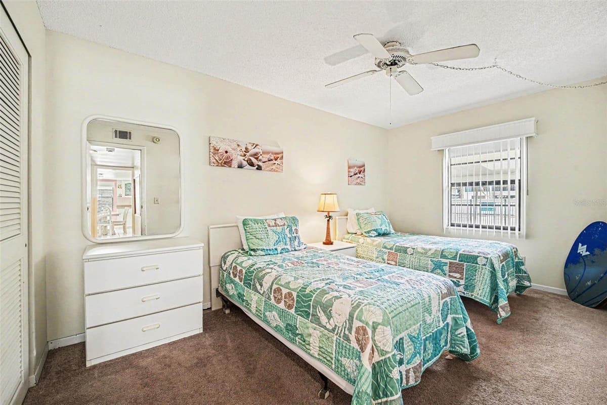 5200 OCEAN BEACH BOULEVARD — photo 23 of 32