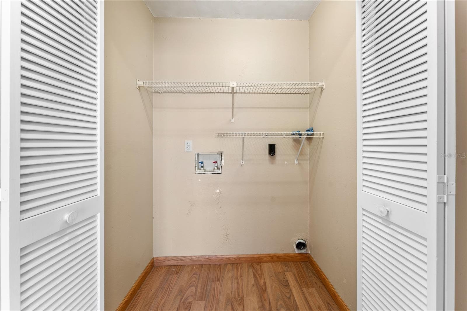 2024 SHEFFIELD COURT — photo 18 of 34