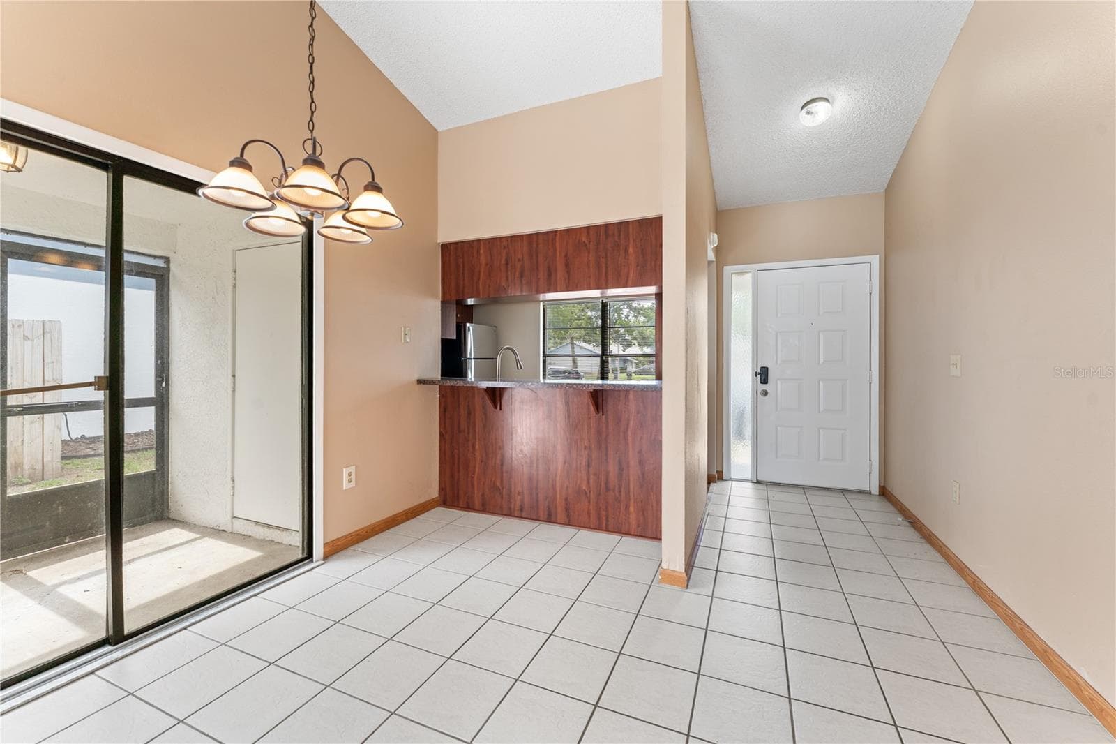 2024 SHEFFIELD COURT — photo 13 of 34
