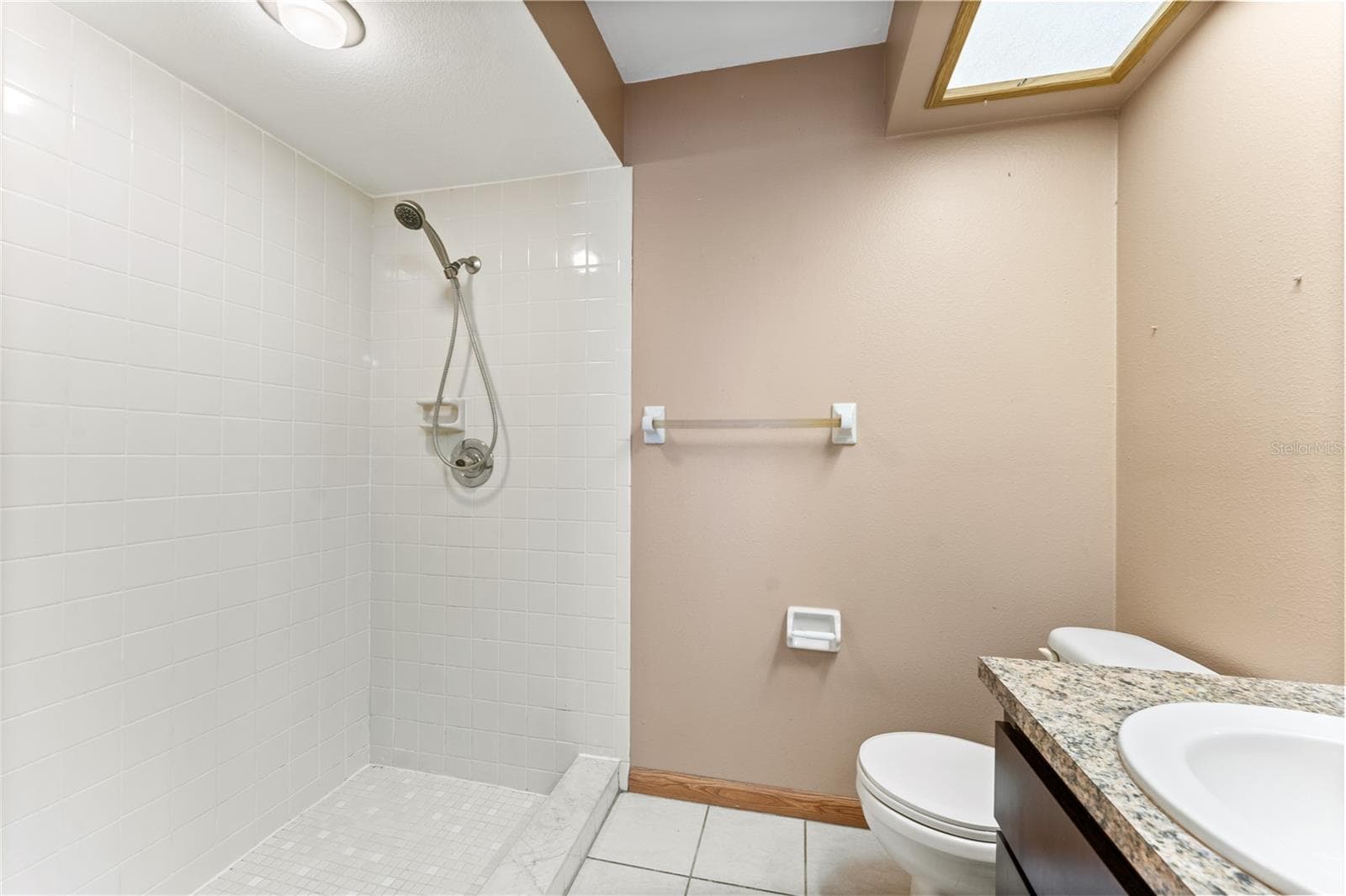 2024 SHEFFIELD COURT — photo 25 of 34