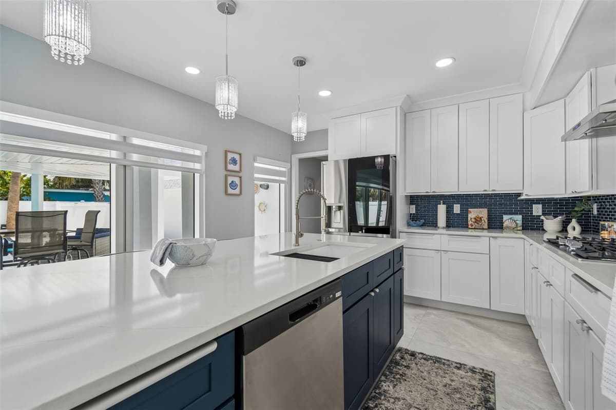 933 ELDORADO AVENUE — photo 19 of 100