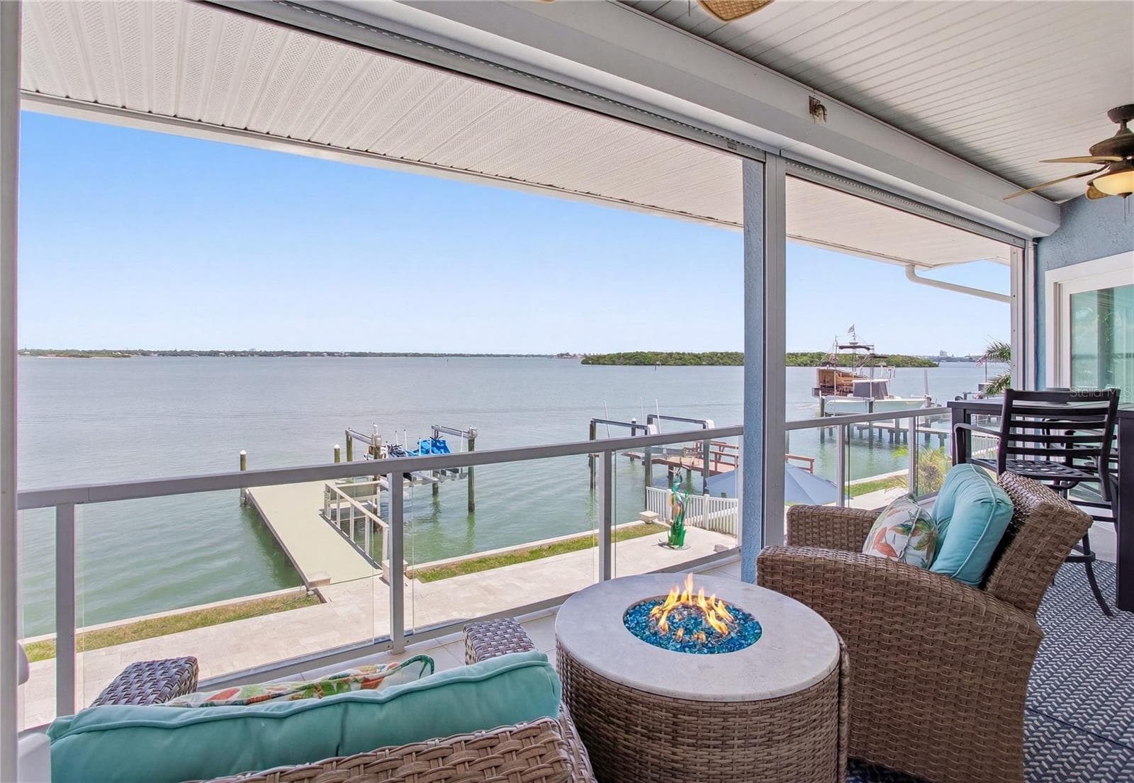 547 JOHNS PASS AVENUE — photo 3 of 85