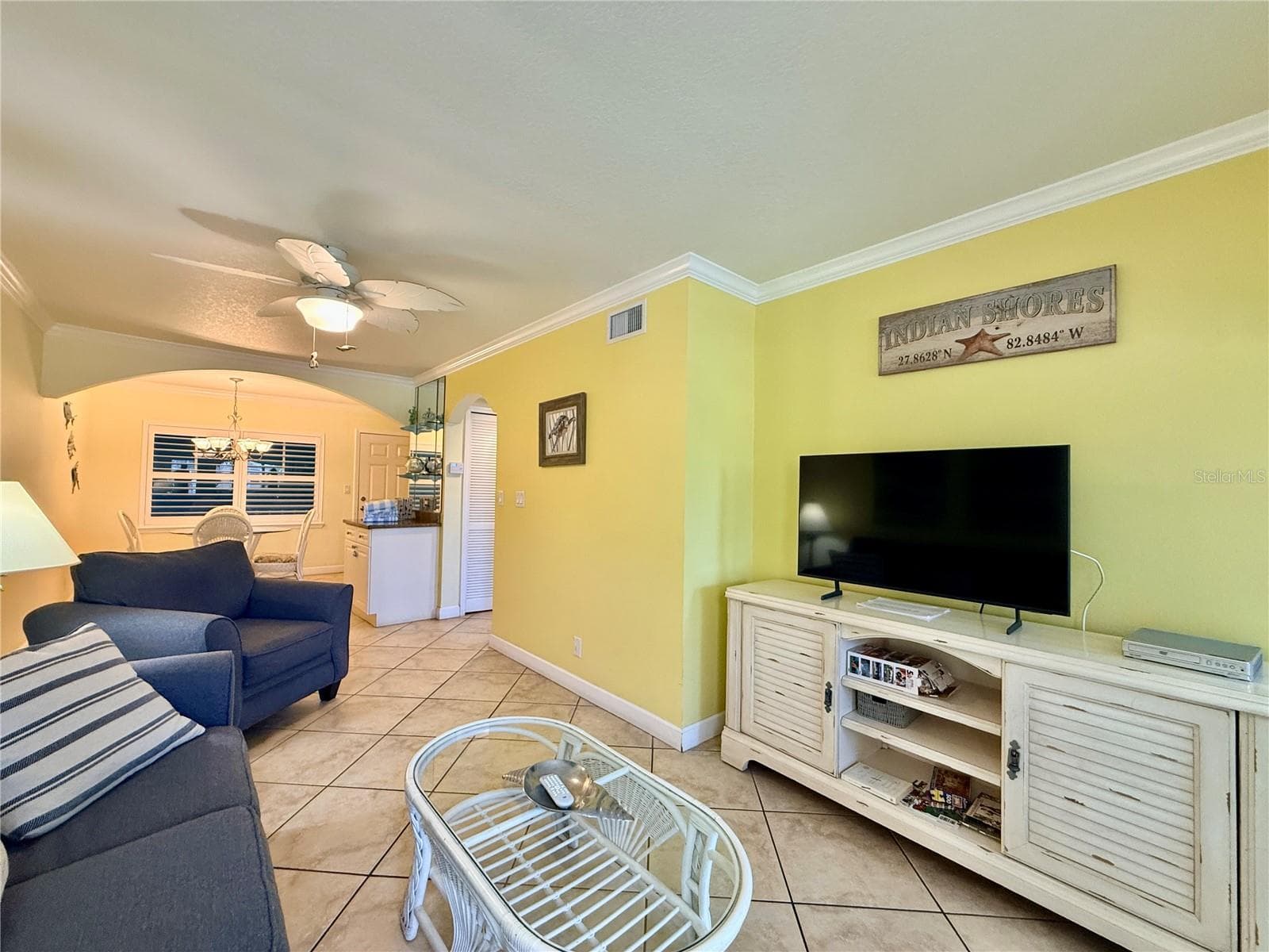 19417 GULF BOULEVARD — photo 13 of 45