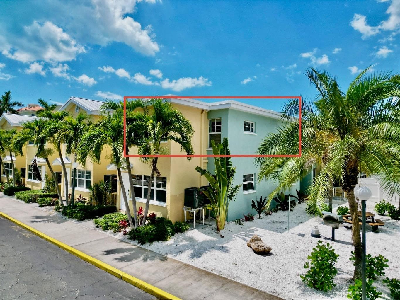 19417 GULF BOULEVARD — photo 1 of 45