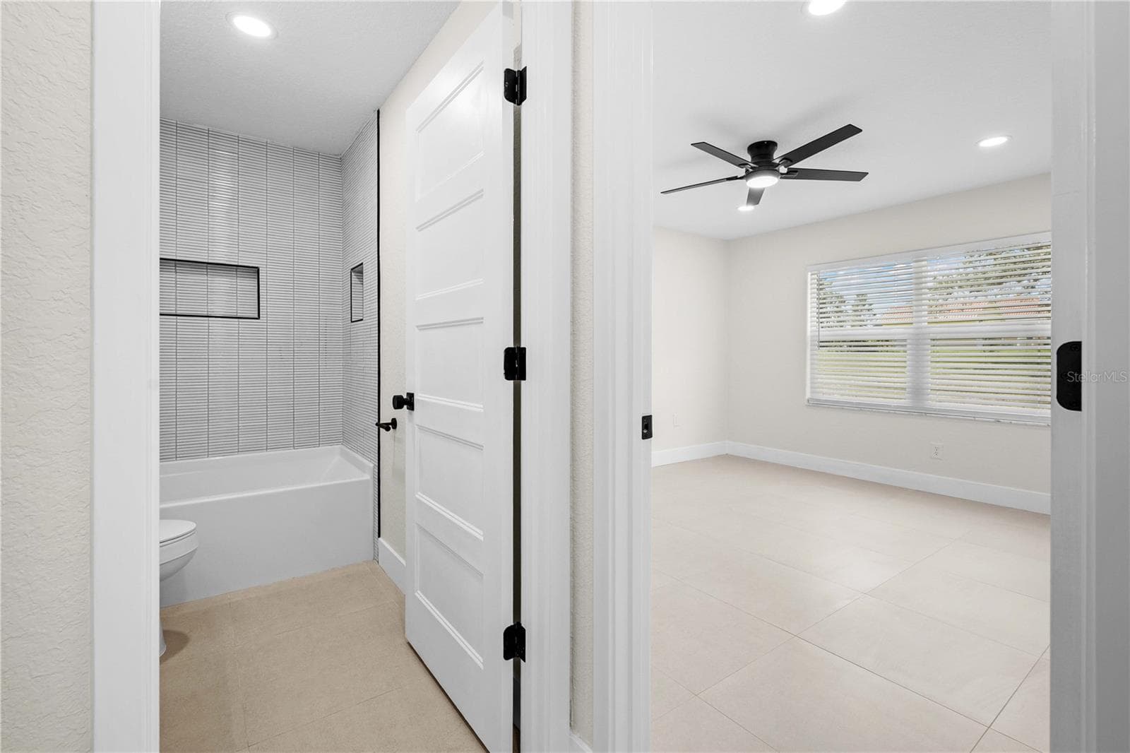 9086 GROVE ROAD — photo 16 of 31