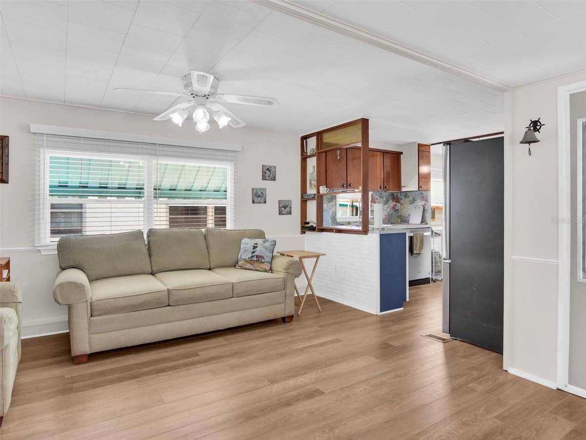 800 CHESAPEAKE DRIVE — photo 9 of 49