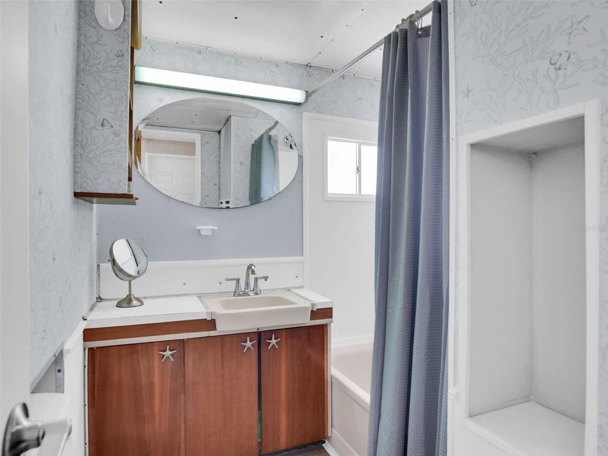800 CHESAPEAKE DRIVE — photo 19 of 49