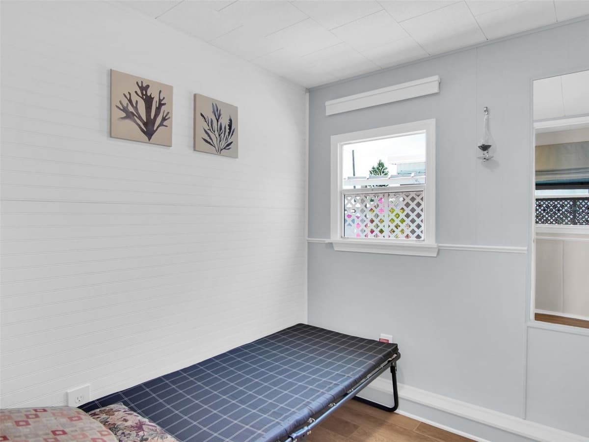 800 CHESAPEAKE DRIVE — photo 14 of 49