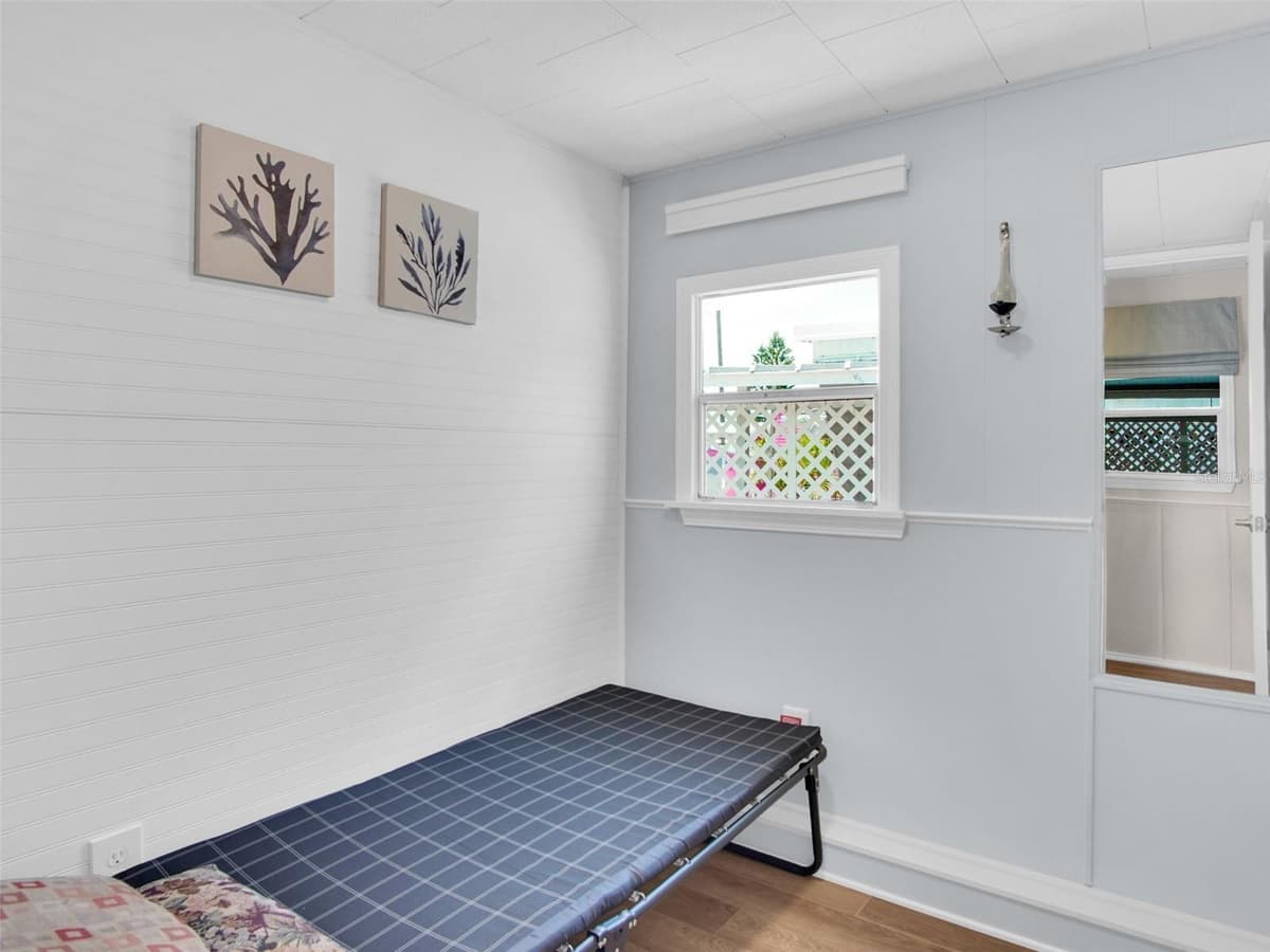 800 CHESAPEAKE DRIVE — photo 17 of 49