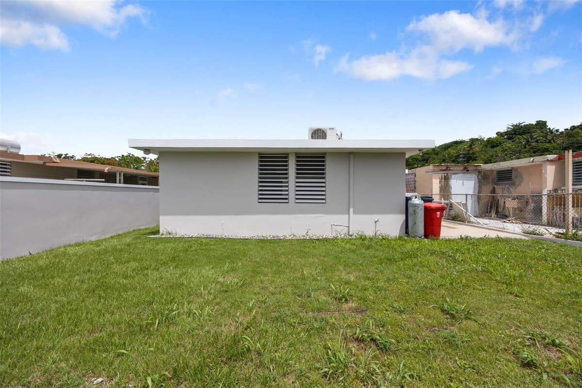 CASA SUAVE CALLE 4 — photo 16 of 18