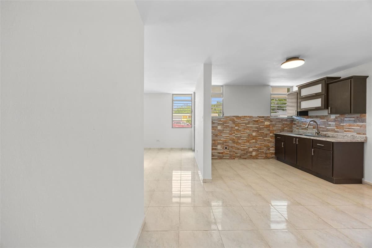 CASA SUAVE CALLE 4 — photo 7 of 18