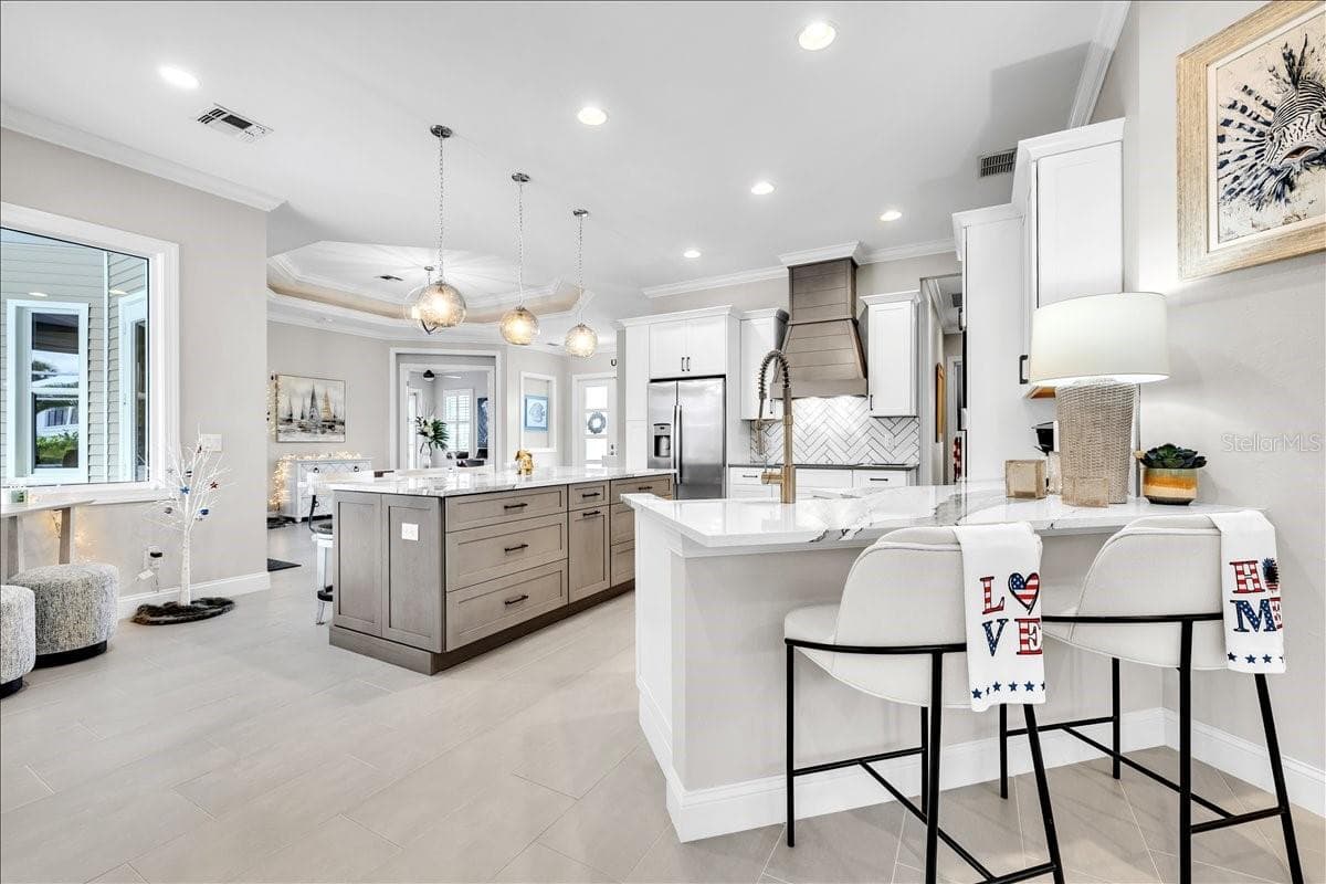 6050 TIDEWATER ISLAND CIRCLE — photo 16 of 56