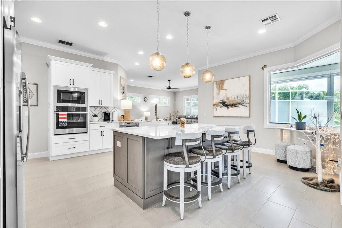 6050 TIDEWATER ISLAND CIRCLE — photo 10 of 56