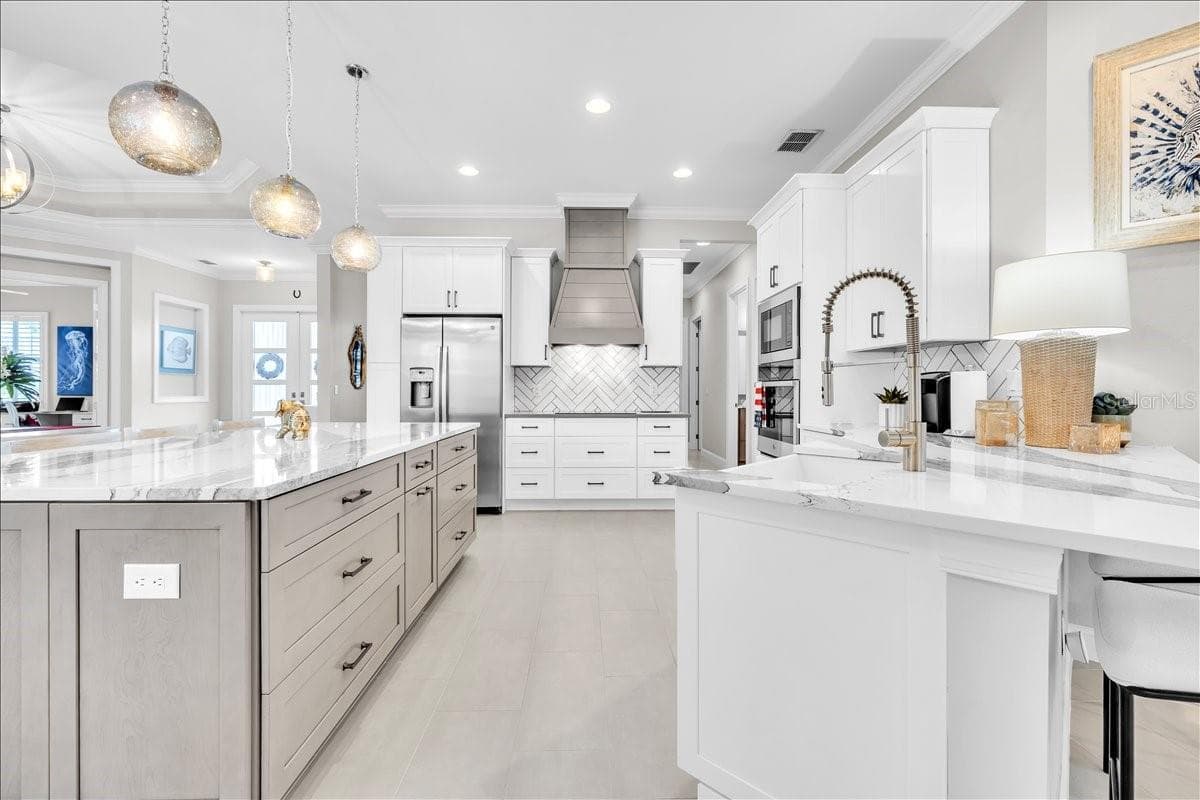 6050 TIDEWATER ISLAND CIRCLE — photo 12 of 56