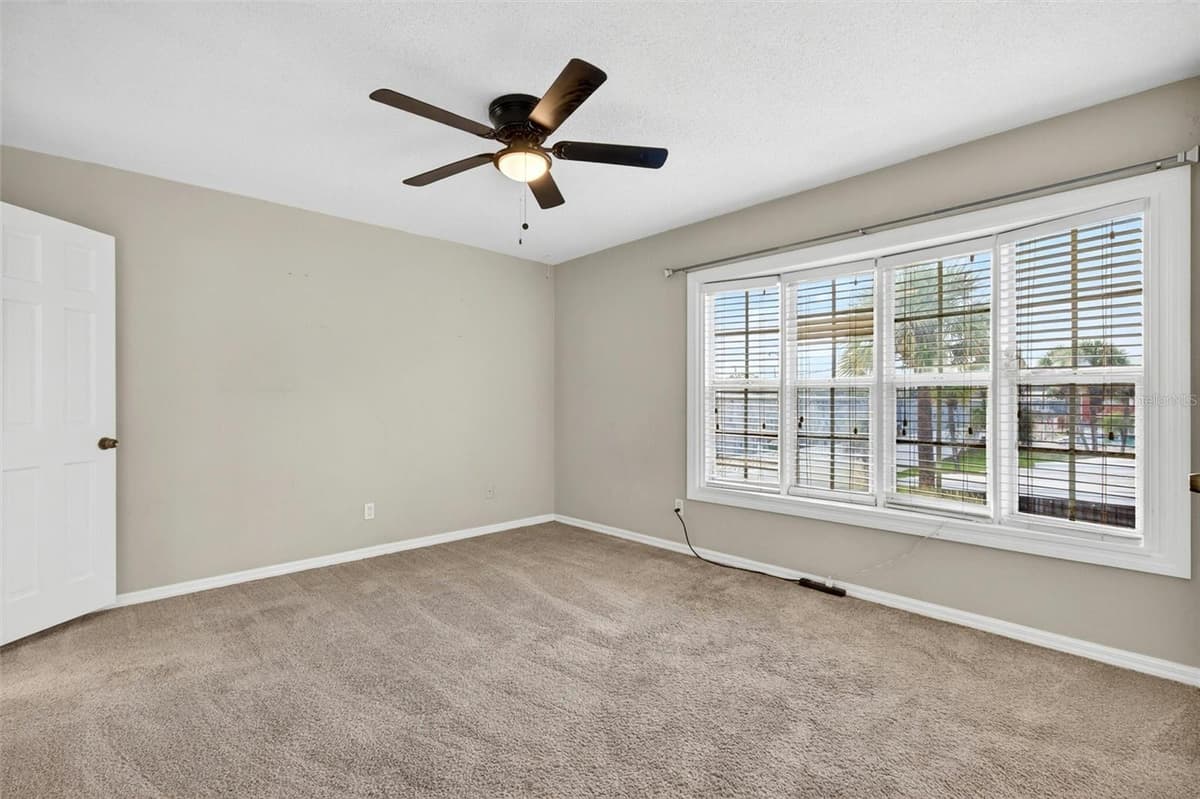 2250 PALMETTO AVENUE — photo 20 of 65