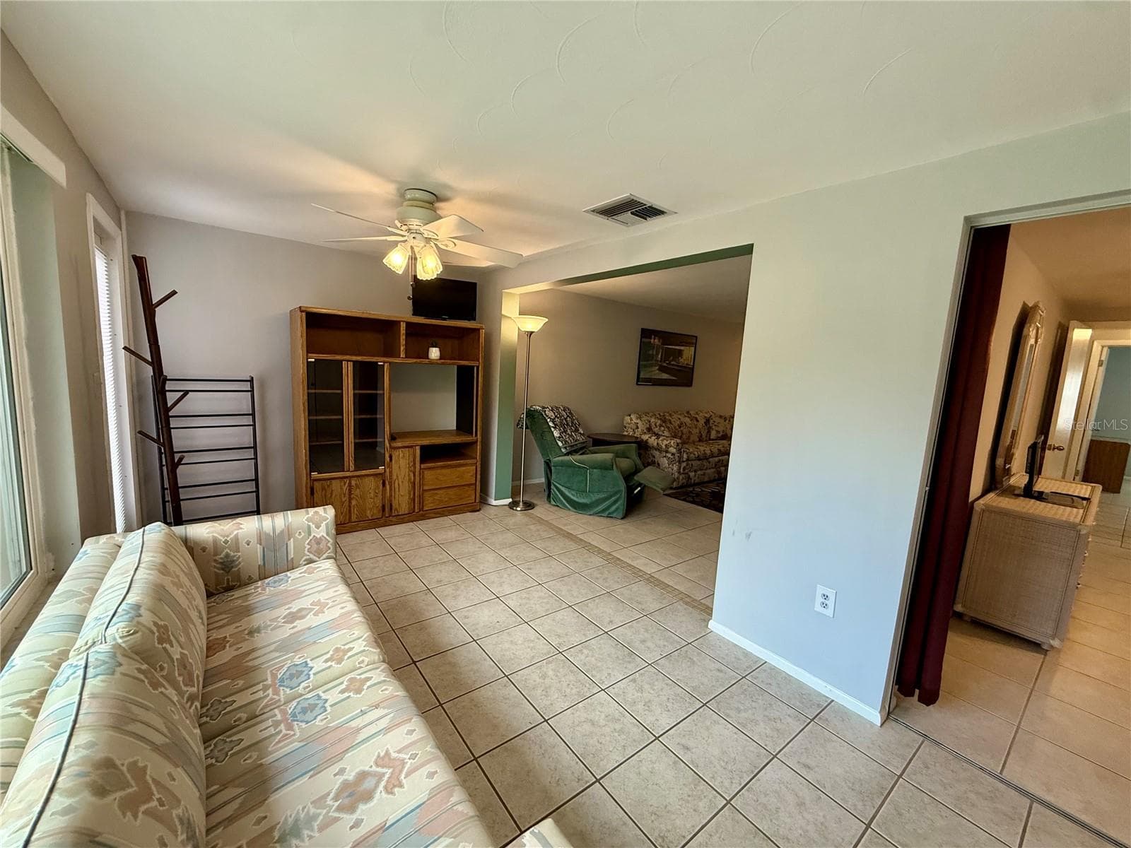 4303 SUMMERSUN DRIVE — photo 15 of 39