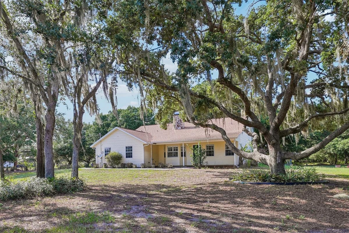 204 JEFFERSON DRIVE — photo 4 of 42