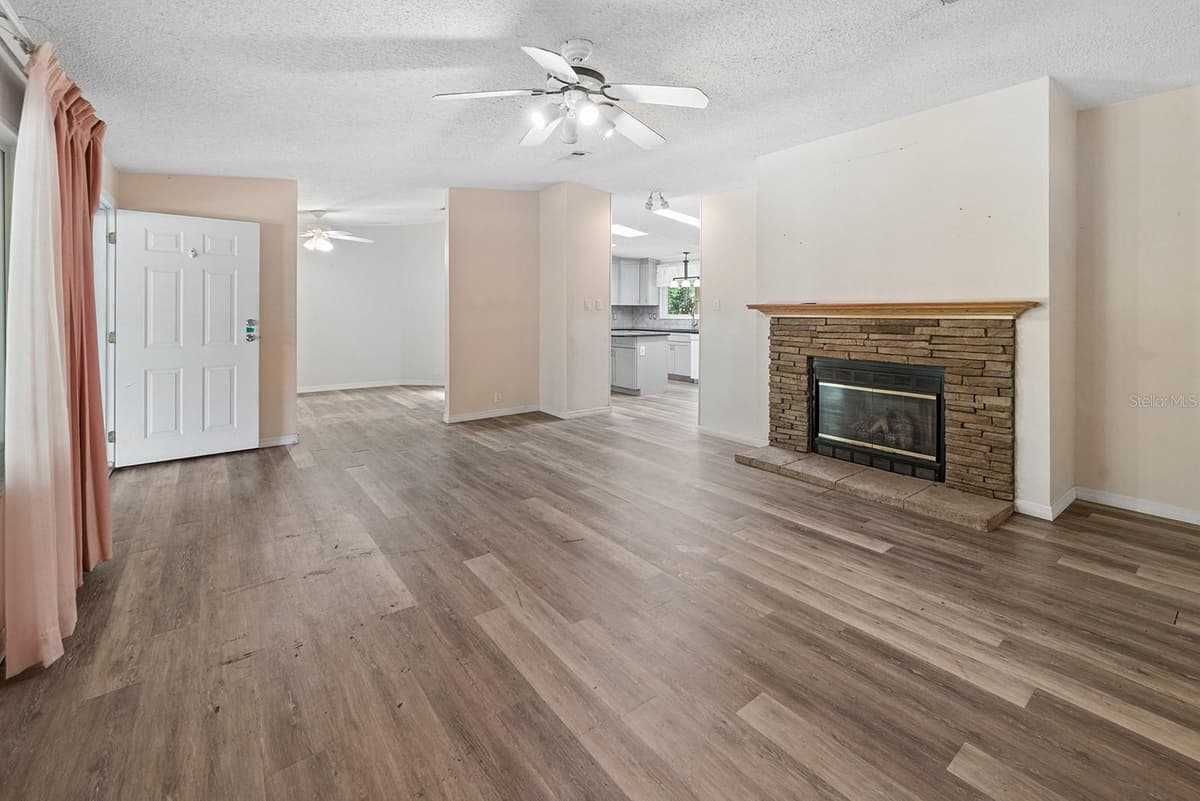 343 743RD STREET — photo 6 of 42