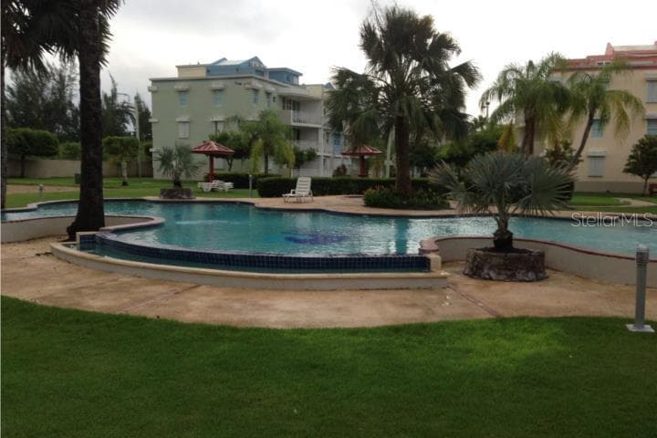 II LOS PARILLAS — photo 24 of 31