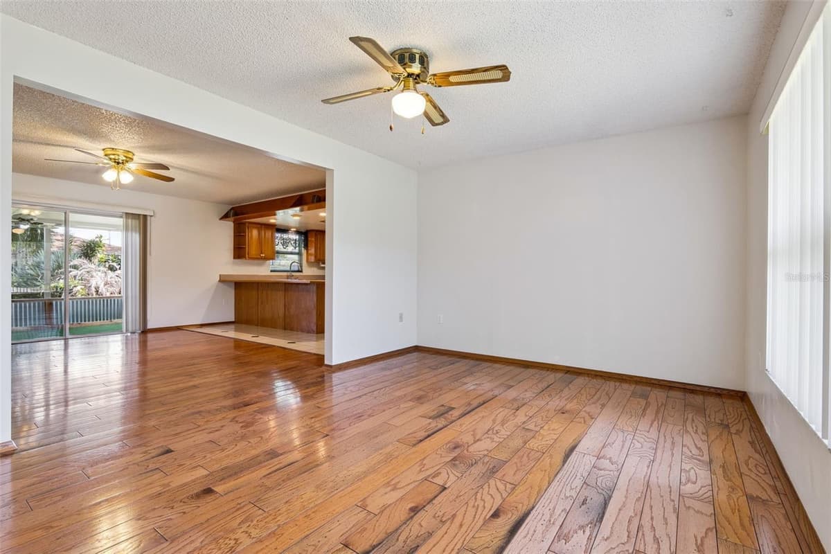 4101 PLAYA COURT — photo 6 of 32
