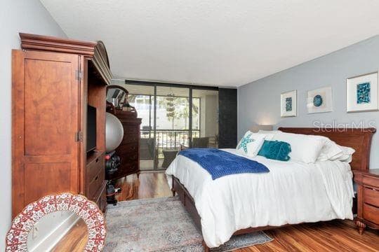 220 BELLEVIEW BOULEVARD — photo 19 of 37