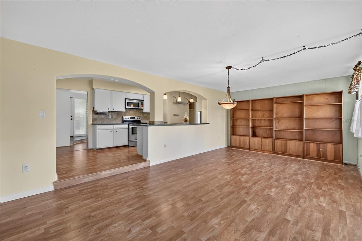 5216 SYDNEY ROAD — photo 30 of 68
