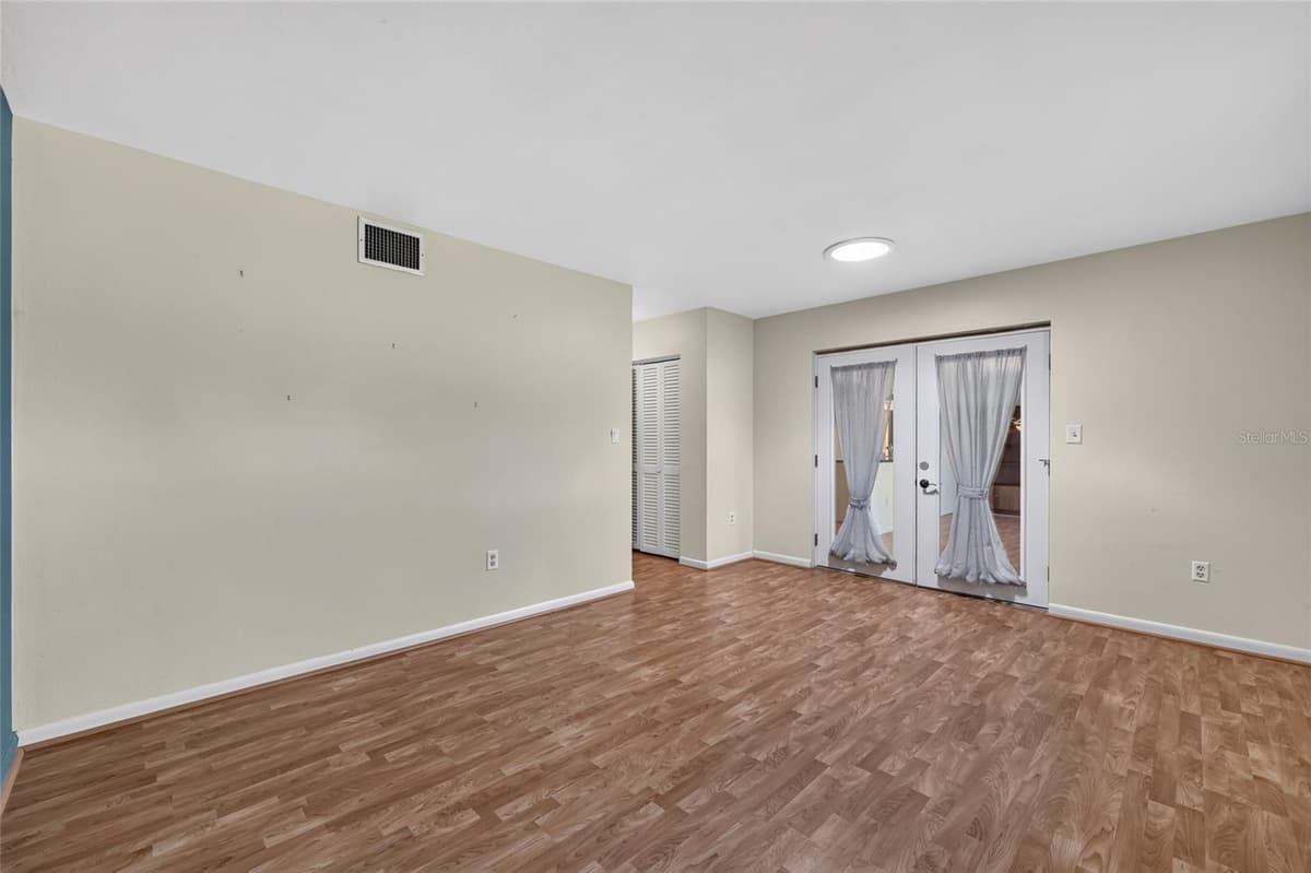 5216 SYDNEY ROAD — photo 35 of 68