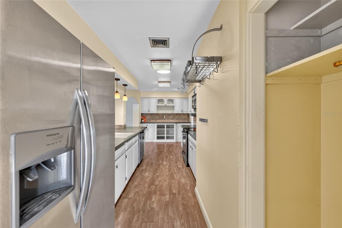 5216 SYDNEY ROAD — photo 24 of 68