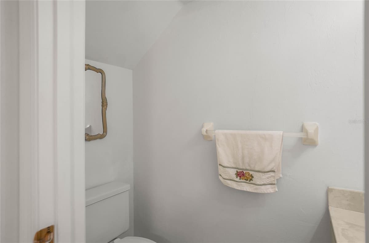 270 GLASSBORO COURT — photo 19 of 46