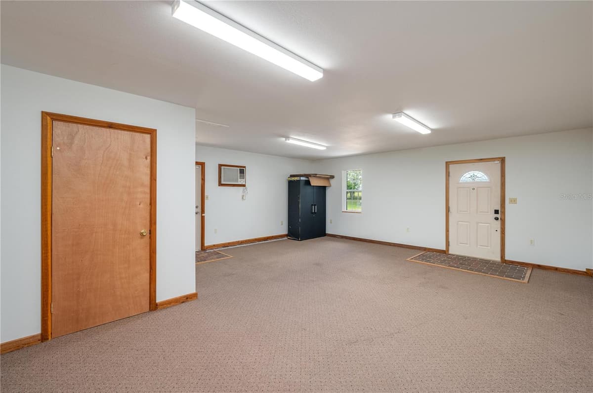 1325 THORNBURG ROAD — photo 40 of 67