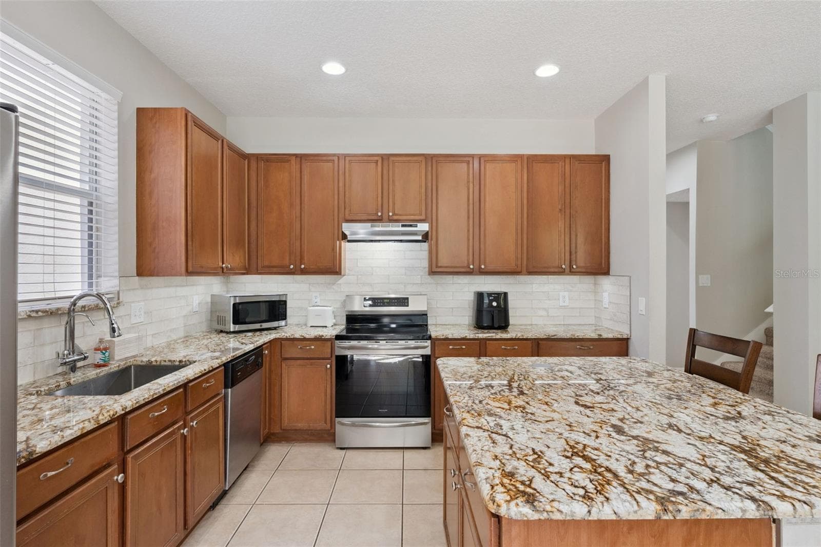33804 TERRAGONA DRIVE — photo 7 of 66
