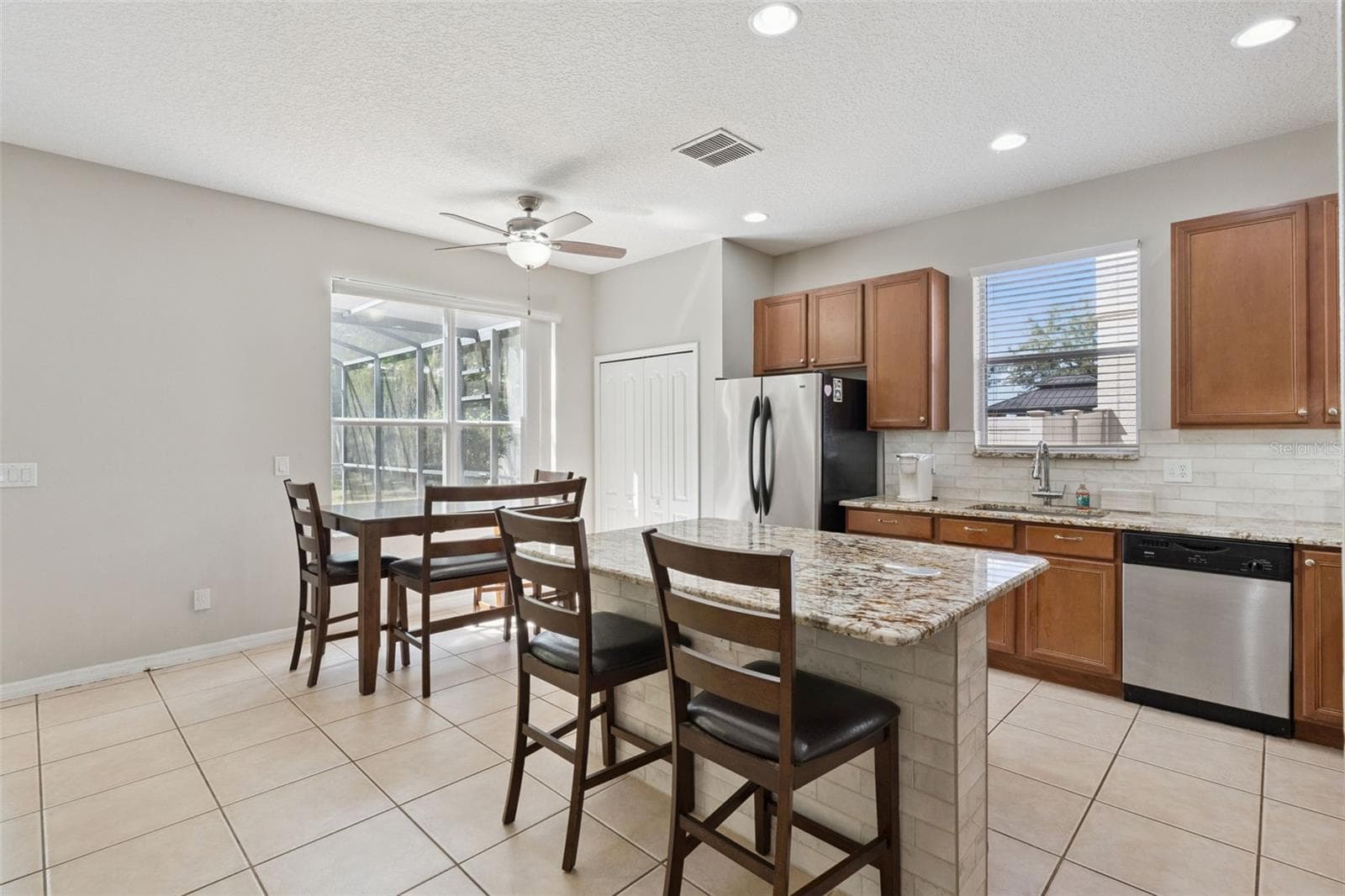 33804 TERRAGONA DRIVE — photo 10 of 66
