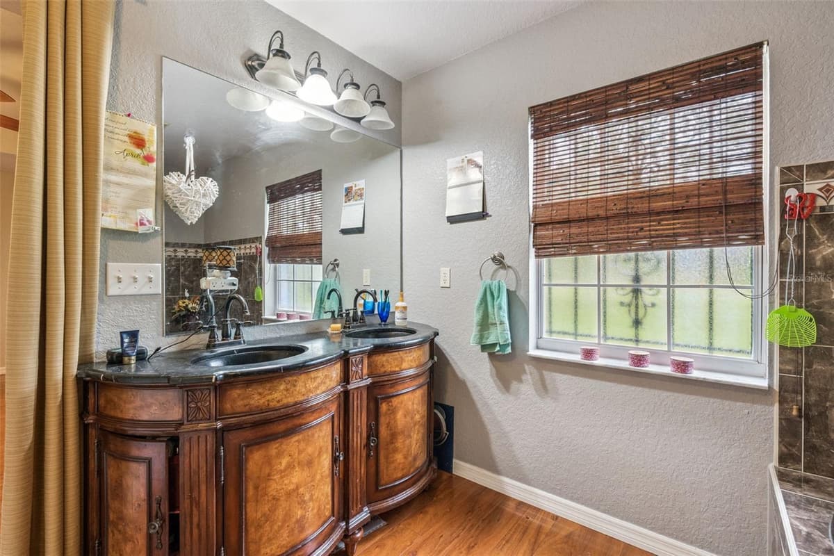 5825 LAKE LIZZIE DRIVE — photo 32 of 72
